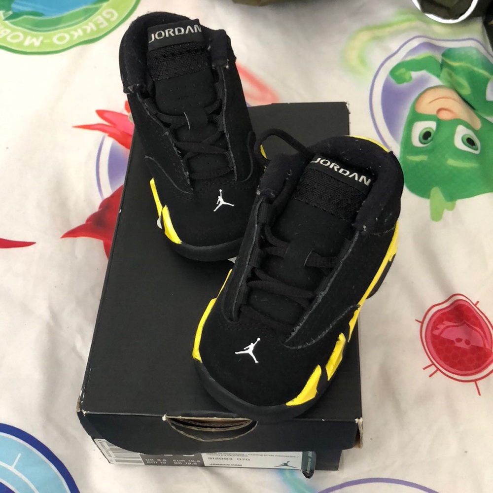 Black And Yellow  Retro Jordan’s 14